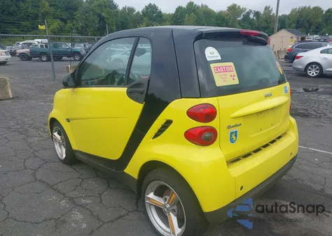 2008 Smart Fortwo Pure/Passion from USA, damaged, VIN WMEEJ31X28K201495